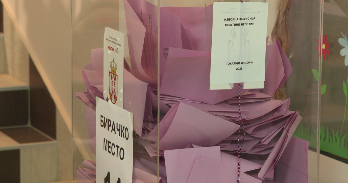 RIK odložila donošenje odluke o novim paravanima na biračkim mestima