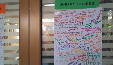Još dvojica profesora Jovine gimnazije dobila Rešenje o povratku na posao, čeka se reakcija škole