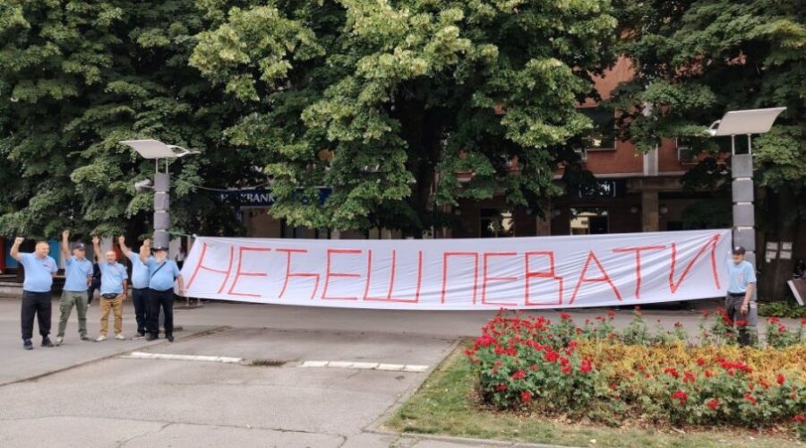 Nastavljeno prikupljanje potpisa protiv koncerta Dina Merlina u Kraljevu