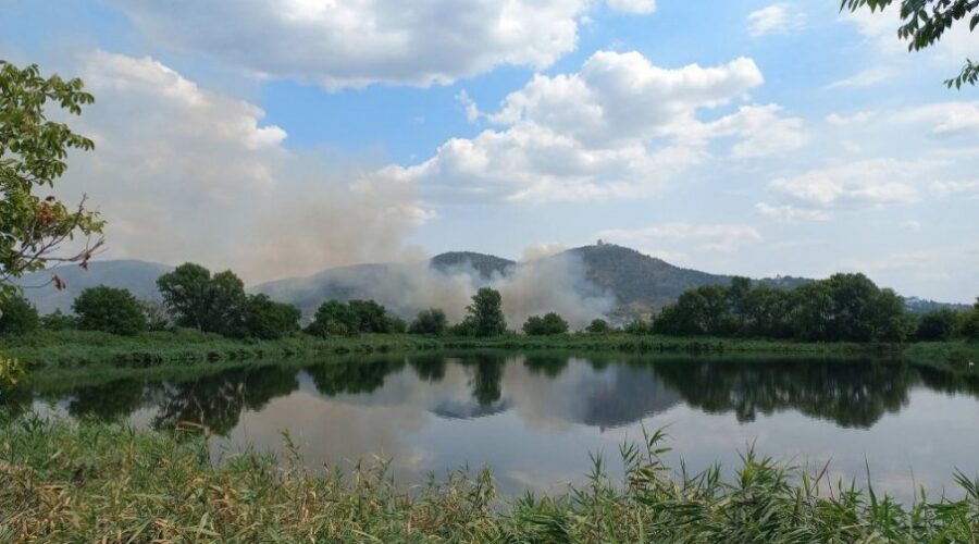 Vatra stigla do Prečistača otpadnih voda, svi objekti odbranjeni