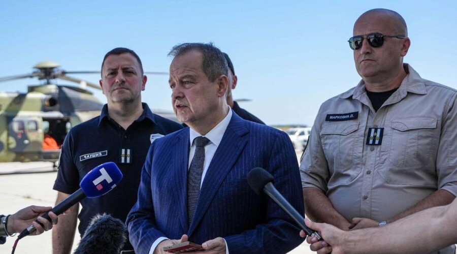 Dačić: Iljučšin počeo da dejstvuje i na požarištu na Stolovima
