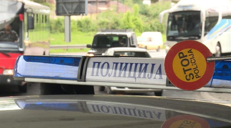 MUP: Državljanin Severne Makedonije uhapšen zbog davanja mita, ponudio saobraćajnim policajcima novac