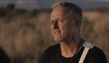 Hrvati pozivaju ljude na koncert Tompsona, a da spavaju u Srbiji