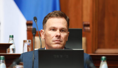 Uživo Mali: “Prosečna plata u junu 1.026 evra, realno porasla 9,4 odsto” VIDEO