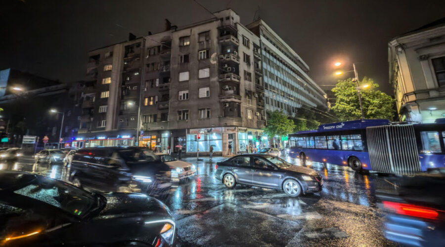 Pljuskovi i grmljavina stižu u Srbiju: Evo kada nevreme zahvata Beograd i ostatak zemlje