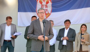 Predsednik Vučić u Rasinskom okrugu: Do kraja godine radovi na vodovodu za Brus; možda otvorimo pogon namenske industrije