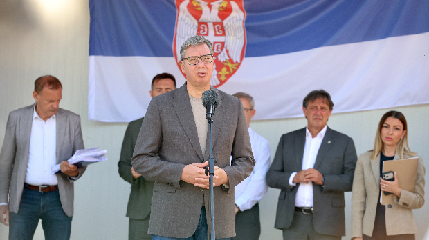 Predsednik Vučić u Rasinskom okrugu: Do kraja godine radovi na vodovodu za Brus; možda otvorimo pogon namenske industrije