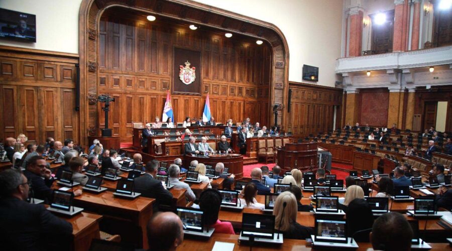 Skupština Srbije sutra nastavlja sednicu: Na dnevnom redu 59 tačaka