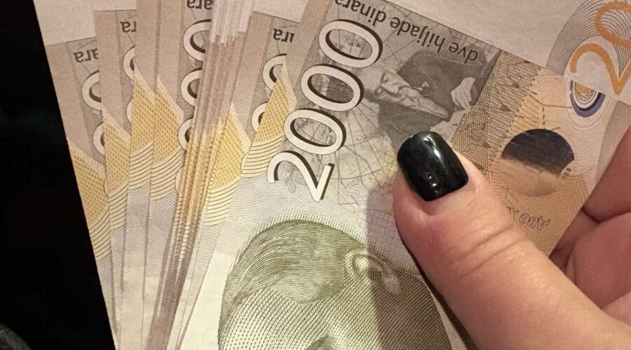 Da li Mitrovčani zarađuju 109.000 dinara u proseku? Statistika kaže da zarađuju