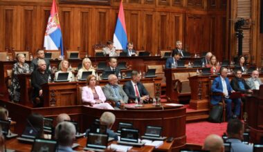 Skupština Srbije nastavlja vanredno zasedanje o rebalansu budžeta i još 58 tema
