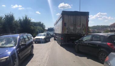 Jutros manje gužve na Batrovcima: Automobili čekaju 30 minuta, kamioni tri sata
