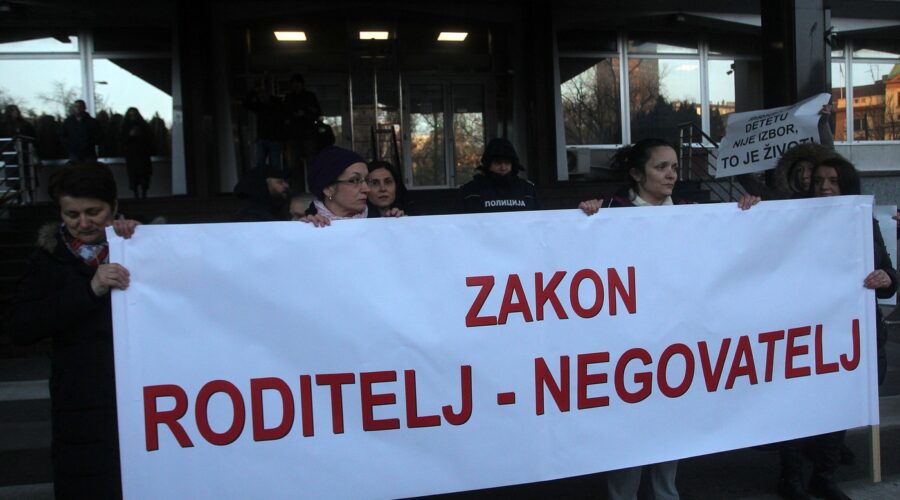 Od 1. oktobra prijave za ostvarivanje prava roditelja-negovatelja