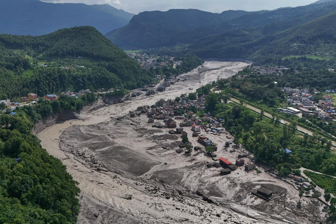 nepal-poplave-bujica