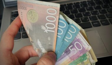 Prosečna plata u junu u Srbiji bila 120.000 dinara, polovina zaposlenih radila za manje od 95.000