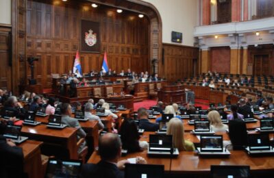 Poslanici nastavljaju raspravu po amandmanima na rebalans budžeta