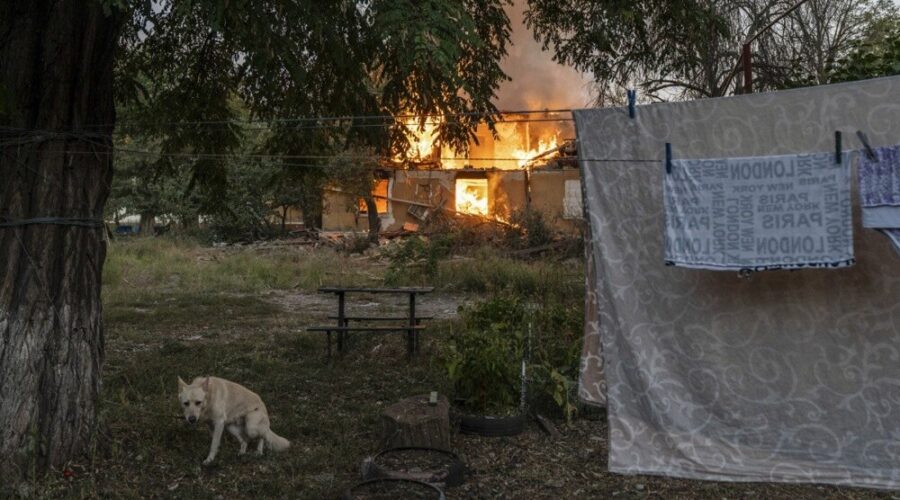 UKRAJINSKA KRIZA Moskva gađala brod i rezervoare u Izmailu; Ukrajina napala rafineriju u Rusiji