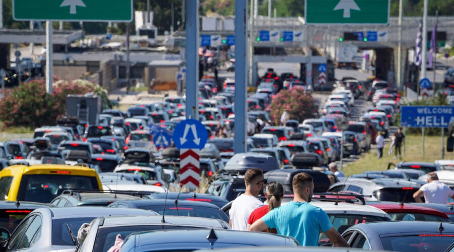 Očekuju se velike gužve na putu ka Grčkoj: Najkritičniji termini na Evzoniju i alternativni prelazi