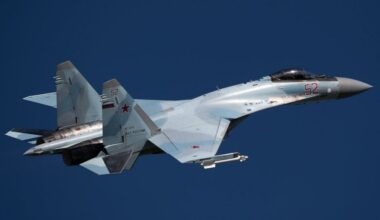 „Rosteh“ isporučio ruskoj vojsci novu partiju višenamenskih lovaca Su-35S (VIDEO)