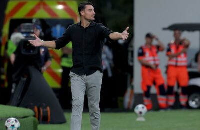 Rijera: Bukari morao da se izvini, zadatak UEFA da kazni sudije