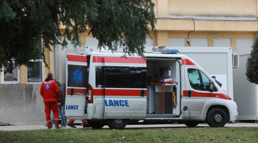 Noć u Beogradu: dve osobe lakše povređene u dva udesa