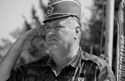 Izgovorio sam mu ove reči, a general se samo nasmejao