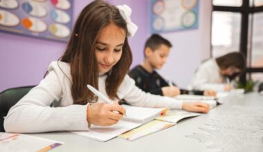 MINISTAR PROSVETE NAJAVIO VELIKE PROMENE! Ovo su novine koje čekaju đake 1. septembra