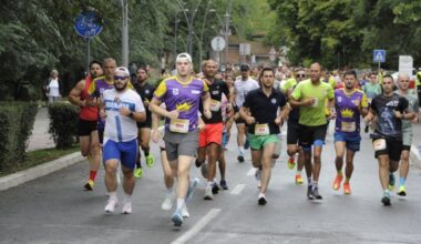 Završne pripreme za uličnu atletsku trku u Kraljevu