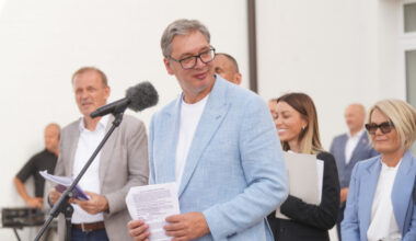 Vučić: U rekonstrukciju osnovne škole u Donjoj Borini uloženo više od dva miliona evra