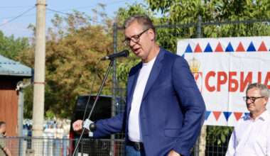 Vučić: Sutra otvaramo fabriku robota, u nedelju 30 kilometra Dunavskog koridora