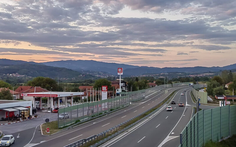 Putevi Srbije: Vozite oprezno i pravite pauze, očekuje se pojačan intenzitet saobraćaja