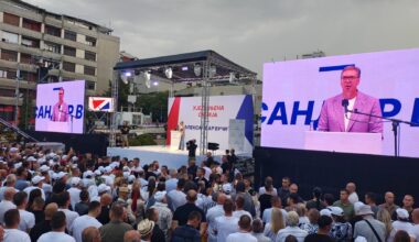Predsednik Vučić sa mitinga u Užicu poručio da „želi ujedinjenu Srbiju“
