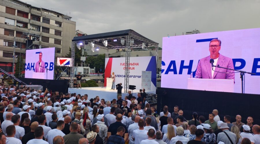 Predsednik Vučić sa mitinga u Užicu poručio da „želi ujedinjenu Srbiju“