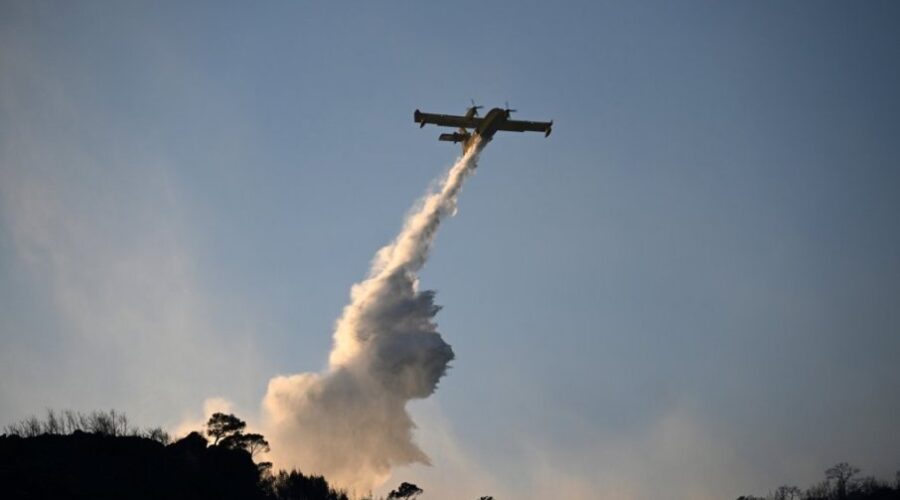Požari u Crnoj Gori, Severnoj Makedoniji i Hrvatskoj, angažovani avioni