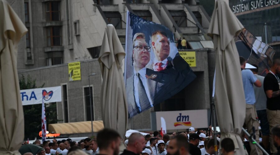 MUP tvrdi: Na skupu SNS u Užicu 15.000 ljudi; policija sprečila ulazak 270 građana