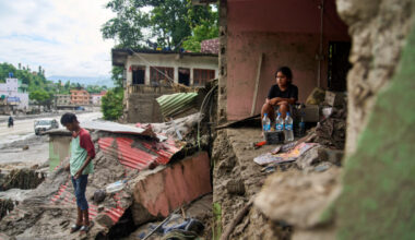 Broj poginulih u bujičnim poplavama u Nepalu povećao se na 788