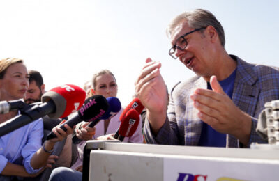 Vučić: Hrvati dođu na granicu sa Srbijom i pevaju “stići će vas naša ruka”, Evropa ne to ćuti