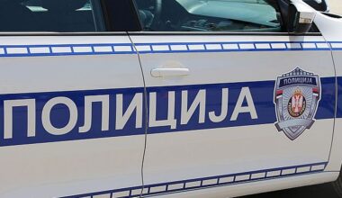 Nišlija koji je izbo komšiju zbog ogrebanog automobila tereti se za pokušaj ubistva