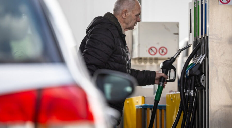 Umanjenje akciza na gorivo produženo do 6. septembra