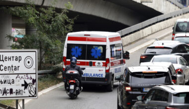 Motociklista povređen u udesu u Zemunu, prevezen u bolnicu