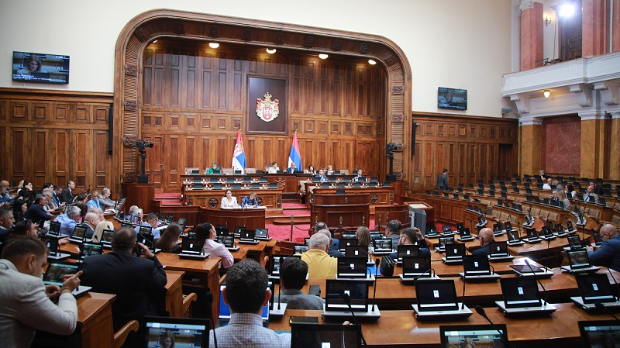 U Skupštini danas glasanje o 59 tačaka dnevnog reda, među kojima je i predlog rebalansa budžeta