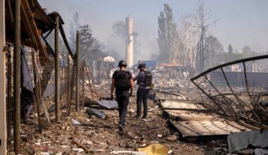 Kremlj: Otvoreni smo za pregovore u Turskoj; Rojters: NATO ne vidi direktnu opasnost od ruskog napada