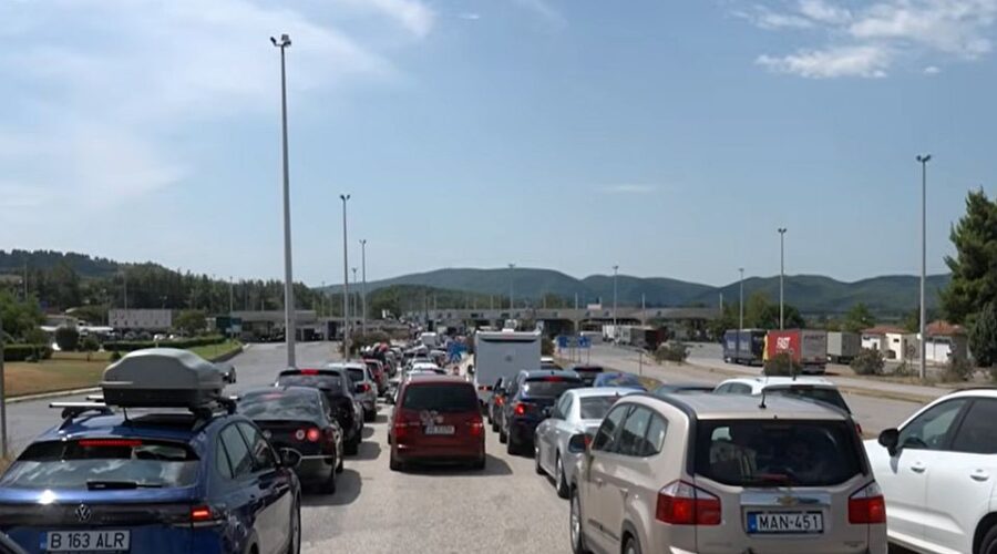 Velike gužve na Evzoniju, satima se čeka na prelazak