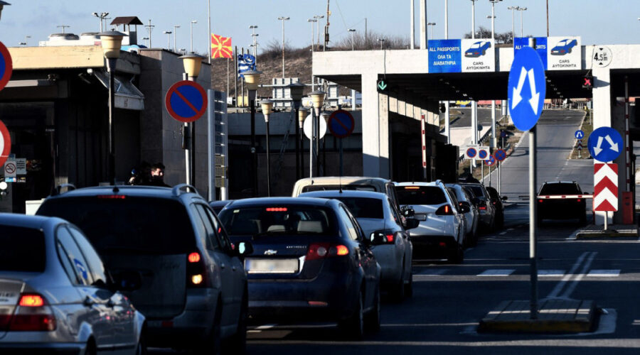 Velike gužve na Evzoniju: Satima se čeka na ulaz u Severnu Makedoniju