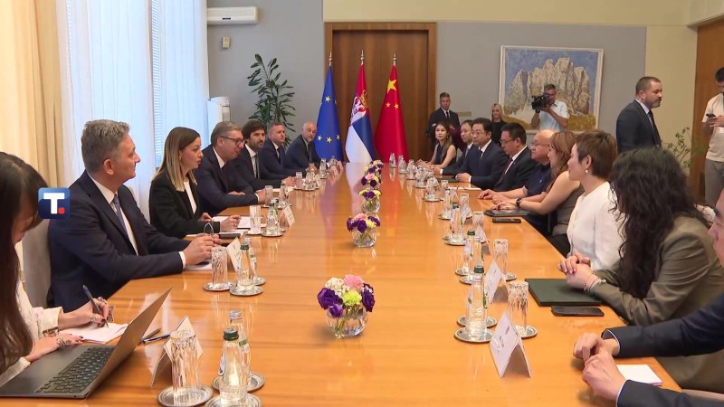 Vučić: Srbija za šest meseci može da dobije jednu od najvećih fabrika dronova u Evropi