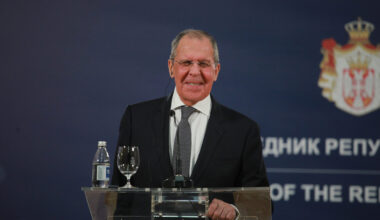 Lavrov osudio jačanje zapadnih vojnih aktivnosti na Arktiku