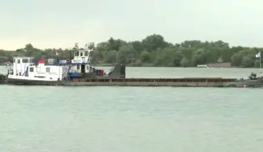 AMSS: Zbog jakog vetra na Dunavu ne saobraća rumunska skela za Golubac