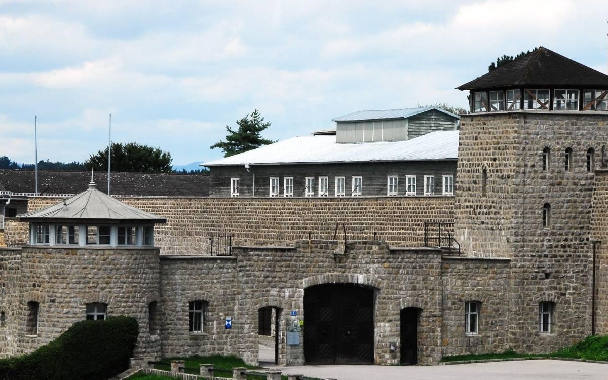 BEZ POŠTOVANJA ZA ŽRTVE: Nemački lanac supermarketa gradi objekat na prostoru konc-logora Mauthauzen!