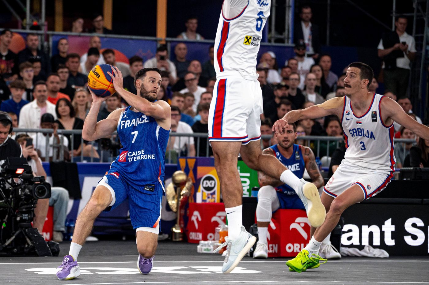 basketasi-srbije-se-pred-mec-s-kosovom-povukli-sa-mediteranskih-igara-u-tarantu basketasi-srbije-se-pred-mec-s-kosovom-povukli-sa-mediteranskih-igara-u-tarantu