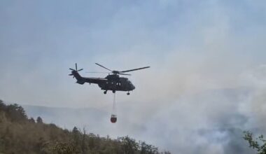 Borba da se vatri preseče put! I posle kiše na Stolovima se ne predaje, krunski požar na Goču, nad Deliblatskom peščarom i dalje helikopteri