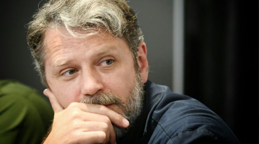 CENZURA I U CRNOJ GORI: Dragan Mićanović hteo da kritikuje Vučića u govoru, pa mu rekli da neće otvarati festival!